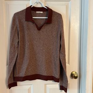 Men’s lightweight v neck sweater